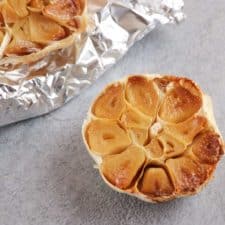 The no foil roasted garlic hack you need! (+ how to freeze it and