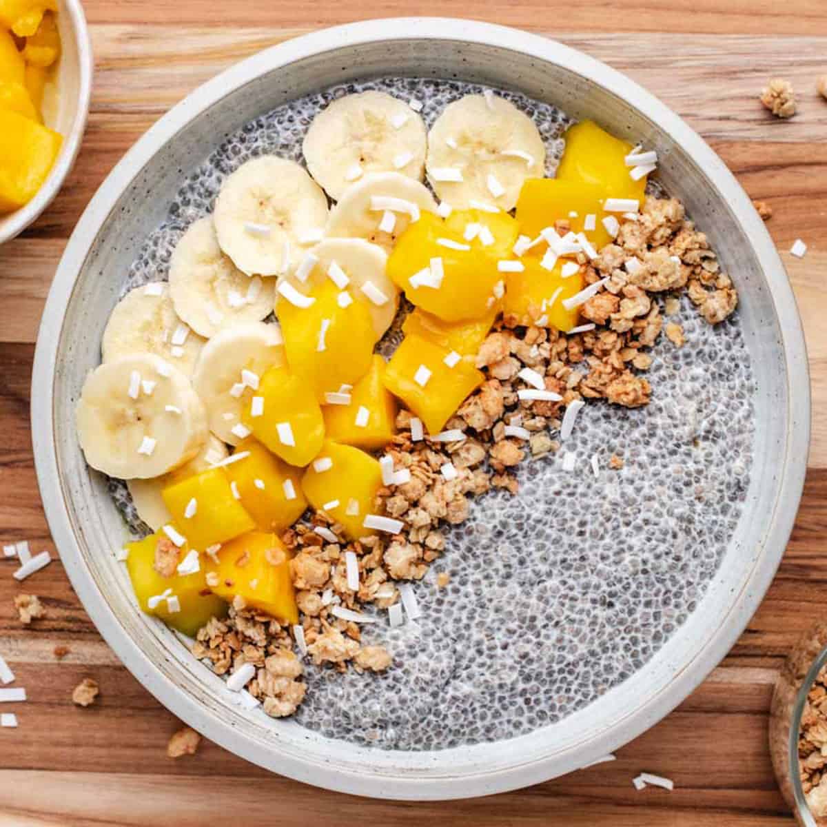 Why Thousands of Smart-Eating People Swear by This 5-Ingredient Chocolate Chia Pudding (and Can’t Stop Making It) 16 Image